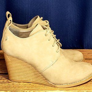 Nautica Oxford Style Wedges-Taupe